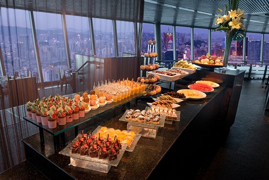 Skypark Macau Eat & Drink